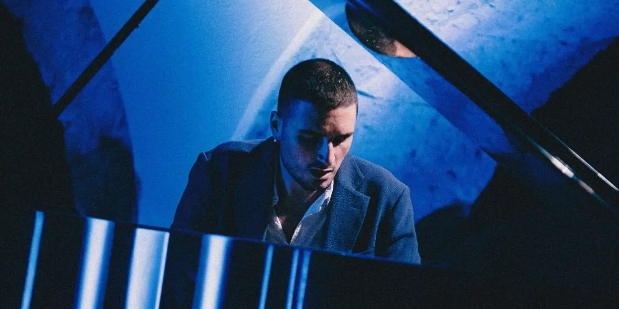 Andrea-schirru-pianoforte-quattro-passi-delirio-terra-perda