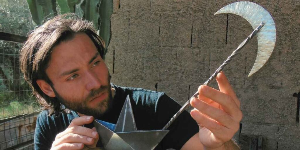 liguria,lerici,micali,scultura,artecontemporanea,castellodisangiorgio,mostra,eroe,archetipi,trasformazione,origami,piombo,oro,cabala,messina,laspezia,installazione,personale,artista,esposizione