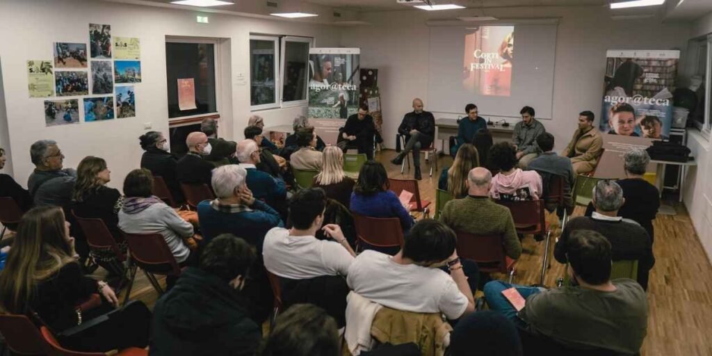 puglia,altamura,cinema,cortometraggi,festival,cortiinfestival,cinemaitaliano,cinemaindipendente,cinemacontemporaneo,agorateca,formicheverdi,premierefilm,davidididonatello,registi,giovaniautori,cinemabreve,eventiculturali,proiezioni,cinemaeuropeo,cinemainternazionale