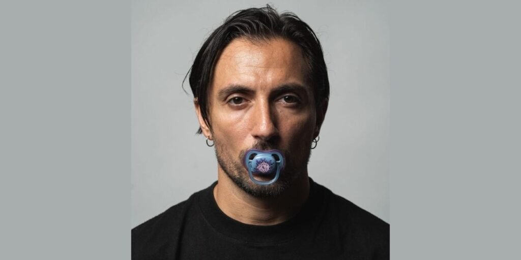 sicilia,teatro,palermo,comicità,monologo,spettacolo,drammaturgia,attori,scenacontemporanea,satira,sanità,genitorialità,teatroitaliano,live,cartellone,cultura,risata,autore,agricantus